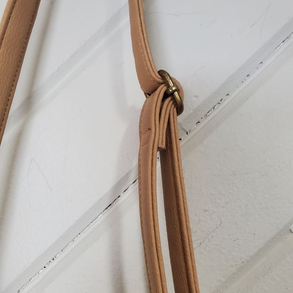 SUN 'N' SAND Black Natural Straw Crossbody - Picture 5 of 10